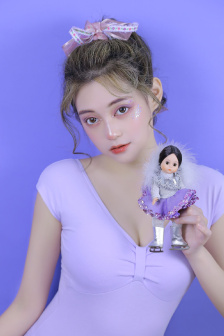 闪耀的他